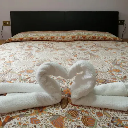 L'antico Borgo, Un Mix Di Storia E Romanticismo Lierna